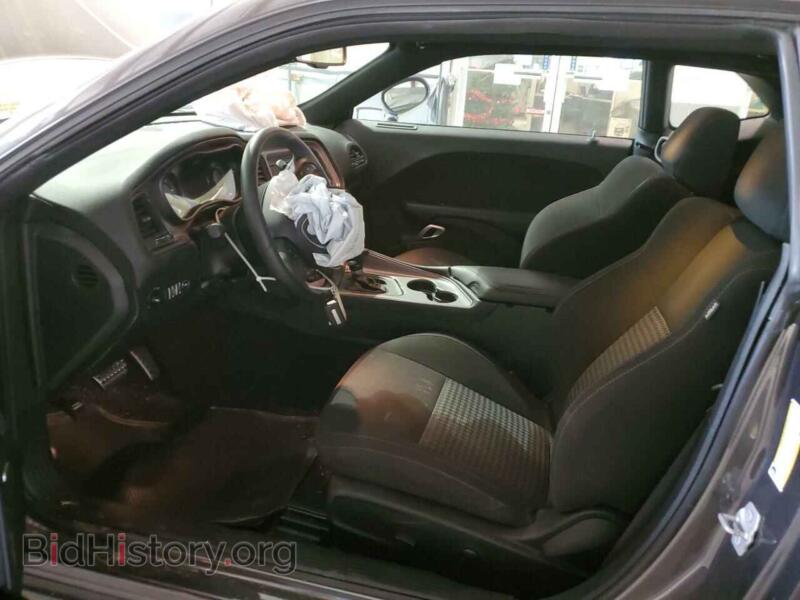 2023 Dodge CHALLENGER (VIN 2C3CDZBT2PH527951) — фото 7 из 12
