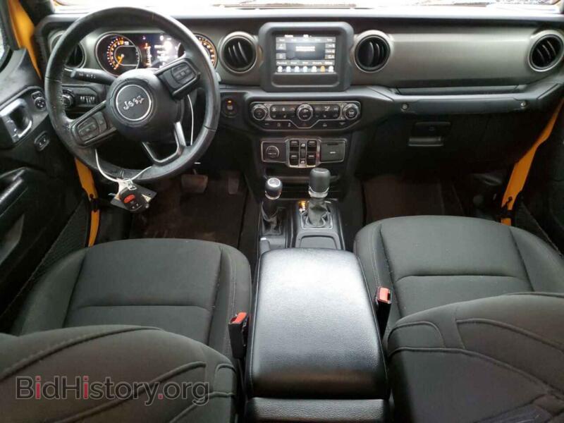 2021 Jeep GLADIATOR (VIN 1C6HJTAGXML561461) — photo 8 of 12