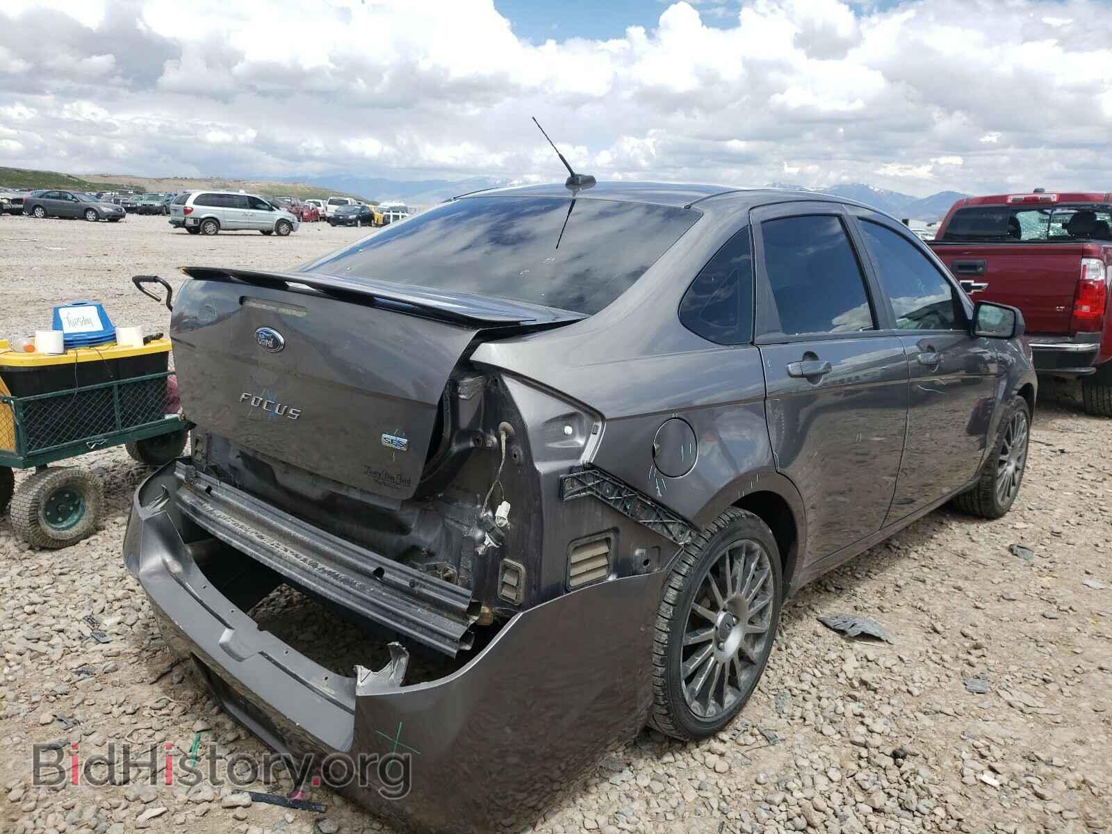 2011 FORD FOCUS - VIN: 1FAHP3GN3BW136629 - Фото 4