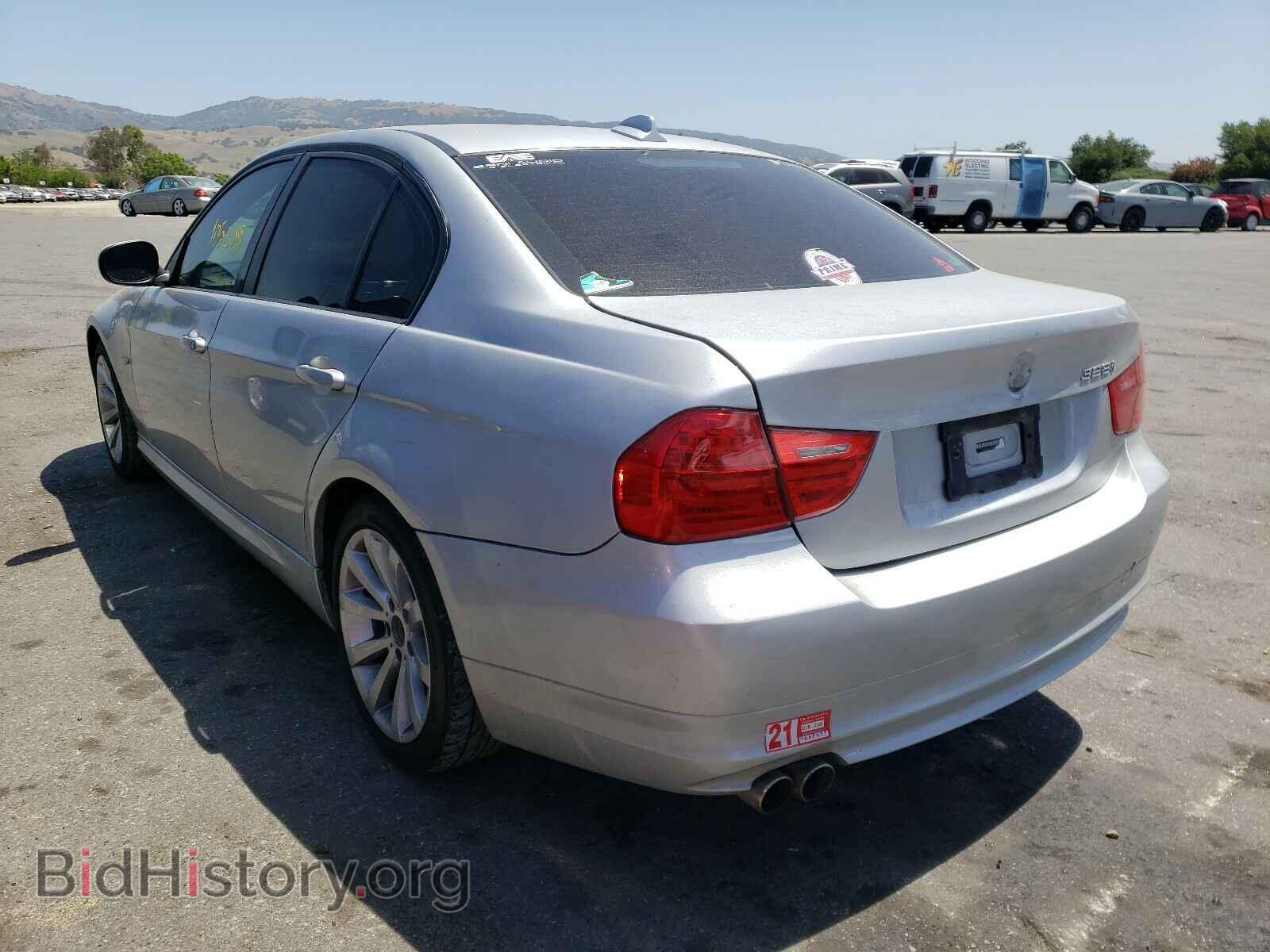 2011 BMW 3 SERIES - VIN: WBAPH5G53BNM79538 - Фото 3