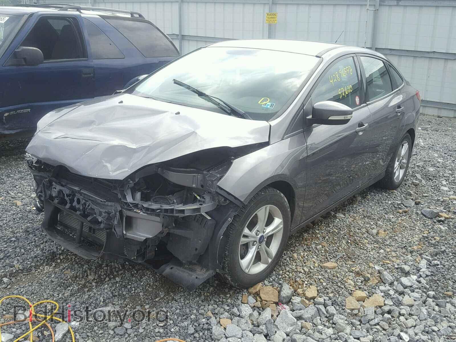 2014 FORD FOCUS - VIN: 1FADP3F28EL205441 - Фото 2