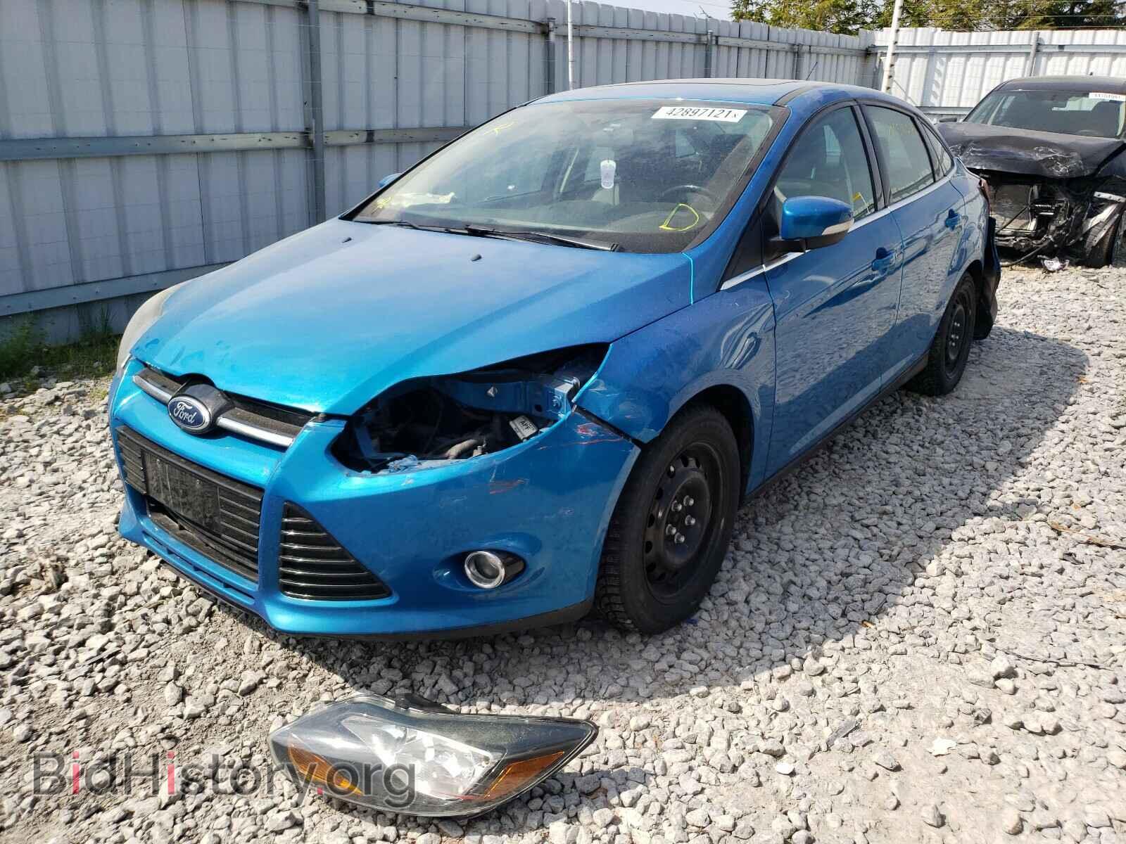2013 FORD FOCUS - VIN: 1FADP3J2XDL355802 - Фото 2