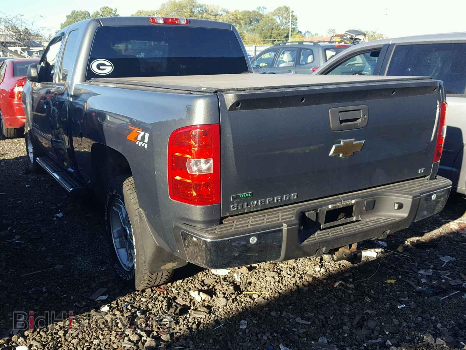 2011 CHEVROLET SILVERADO - VIN: 1GCRKSE39BZ321663 - Photo 3