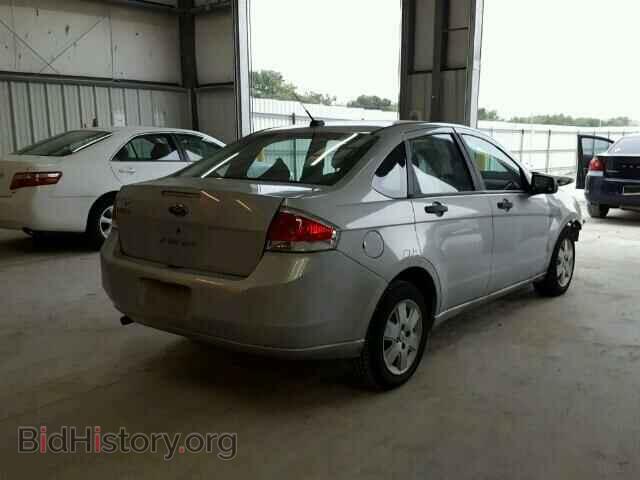 2008 FORD FOCUS - VIN: 1FAHP34N98W194967 - Photo 4