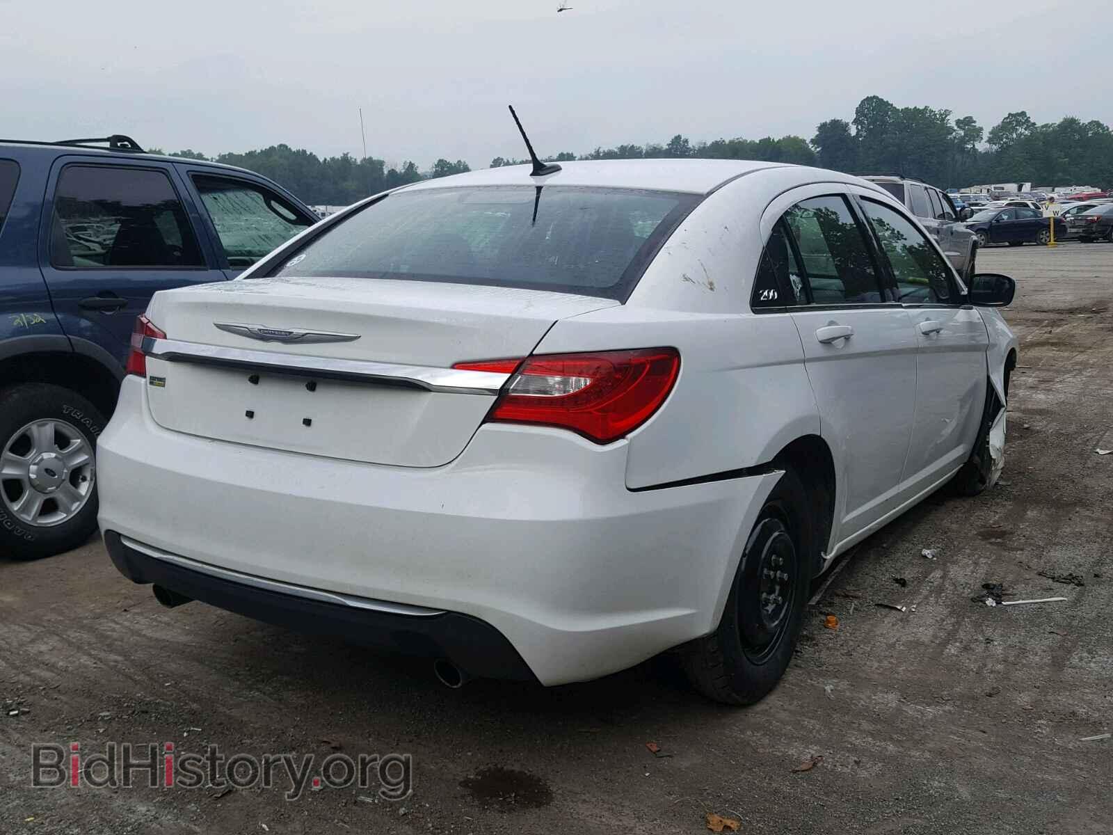 2013 CHRYSLER 200 - VIN: 1C3CCBAG2DN743106 - Фото 4