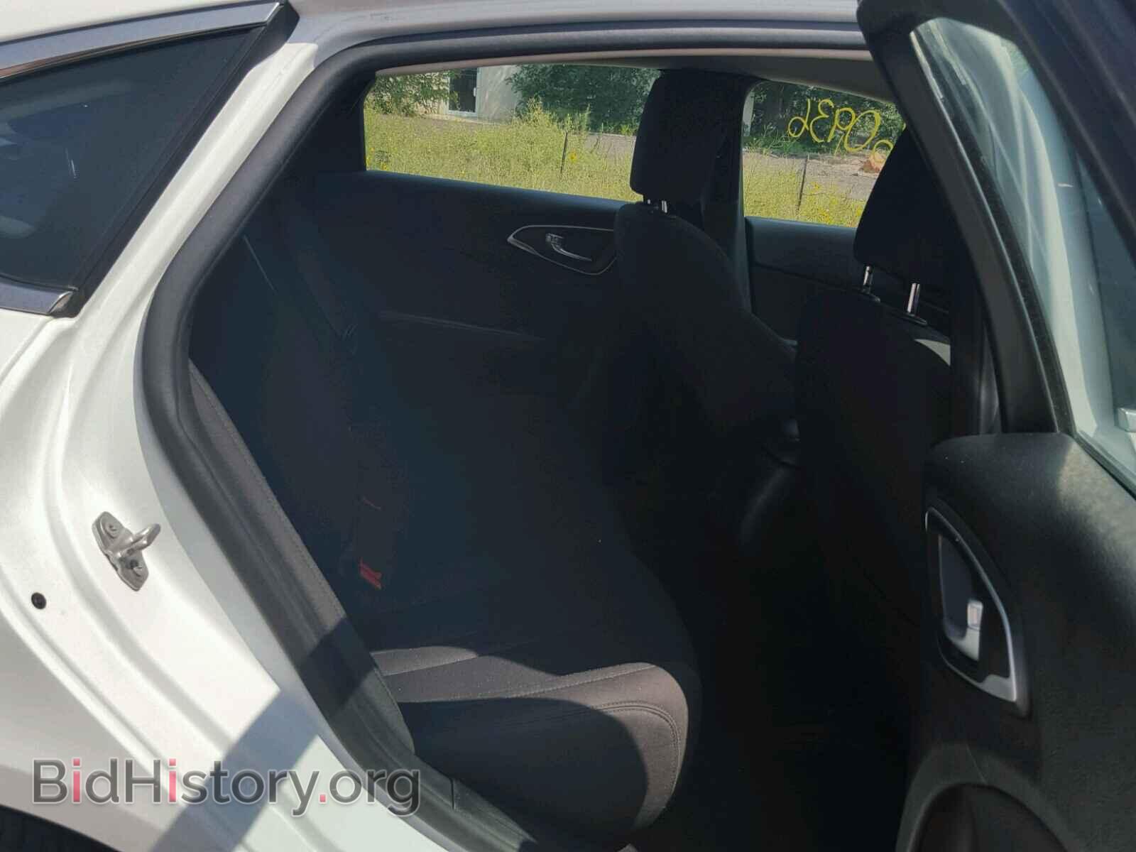 2015 CHRYSLER 200 - VIN: 1C3CCCAB8FN612291 - Photo 6