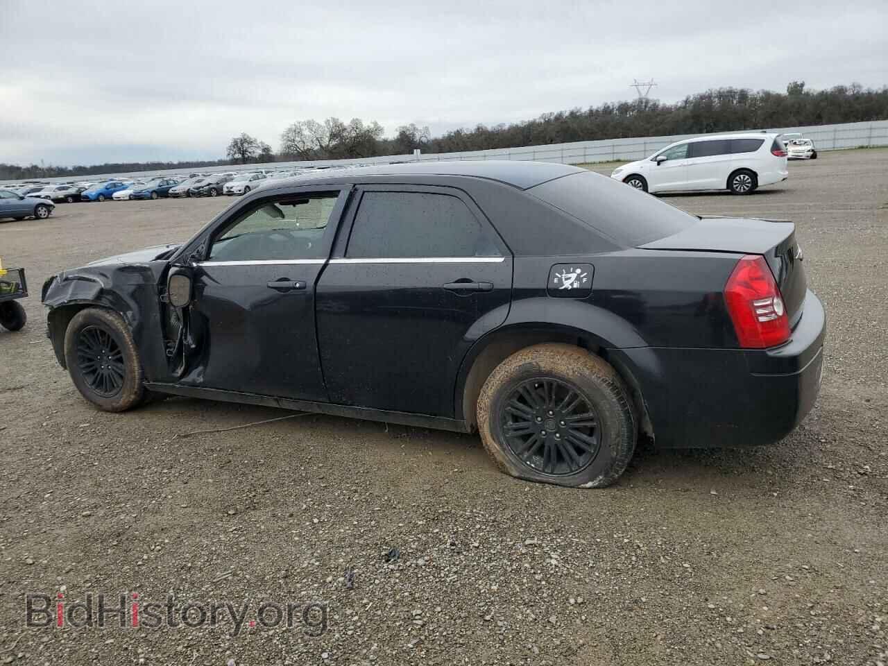 2009 CHRYSLER 300 - VIN: 2C3KA43D59H527976 - Фото 2