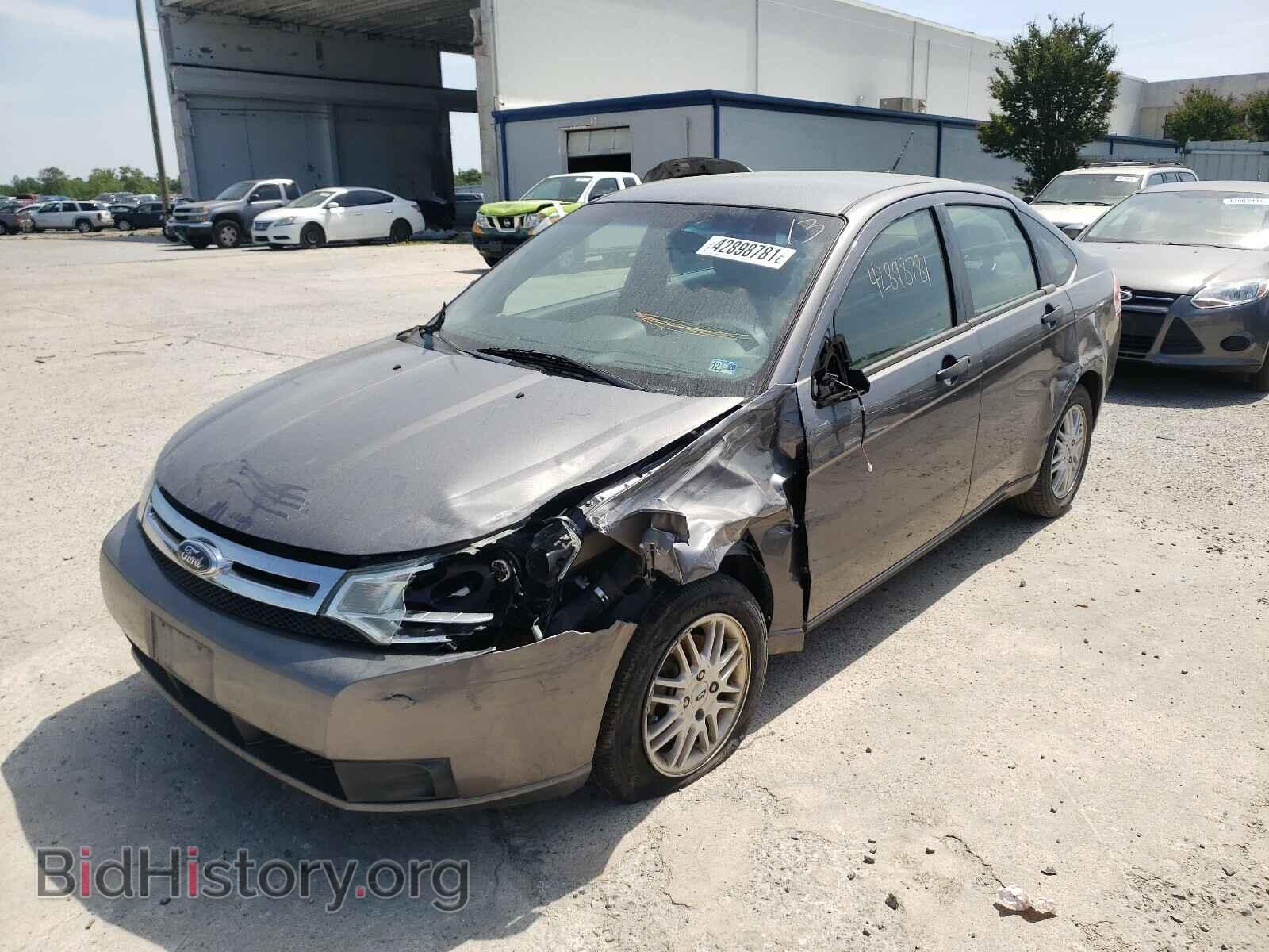 2009 FORD FOCUS - VIN: 1FAHP35N29W212497 - Фото 2
