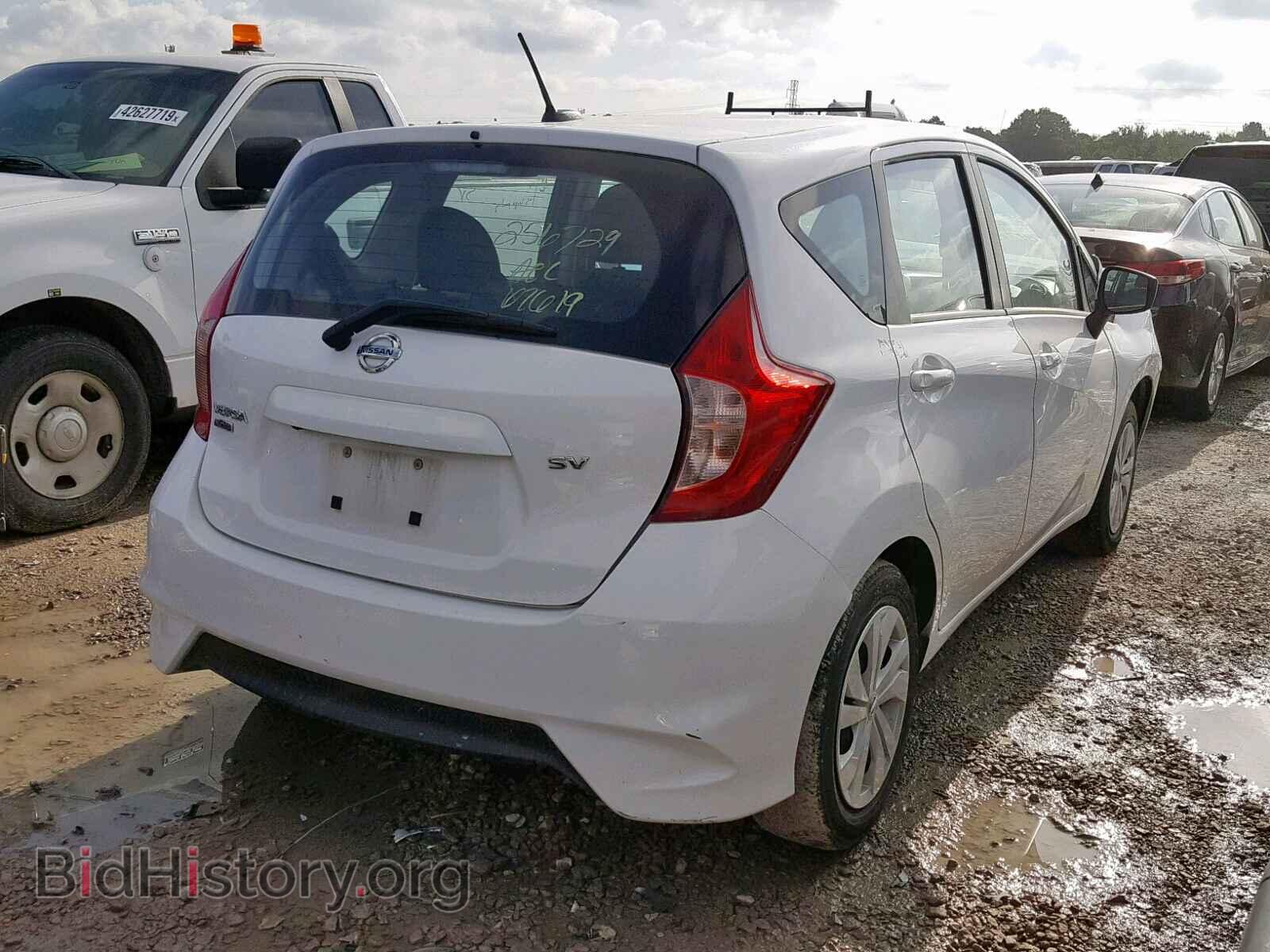 2017 NISSAN VERSA - VIN: 3N1CE2CPXHL365600 - Фото 4