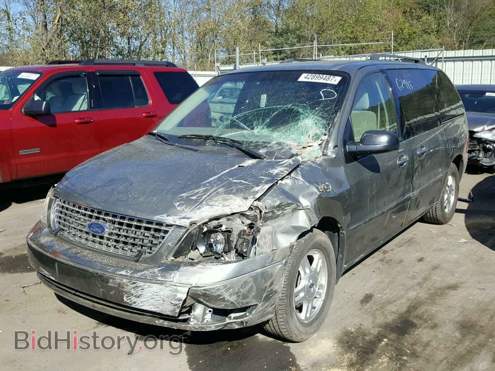 2006 FORD FREESTAR - VIN: 2FMZA52296BA08424 - Фото 2