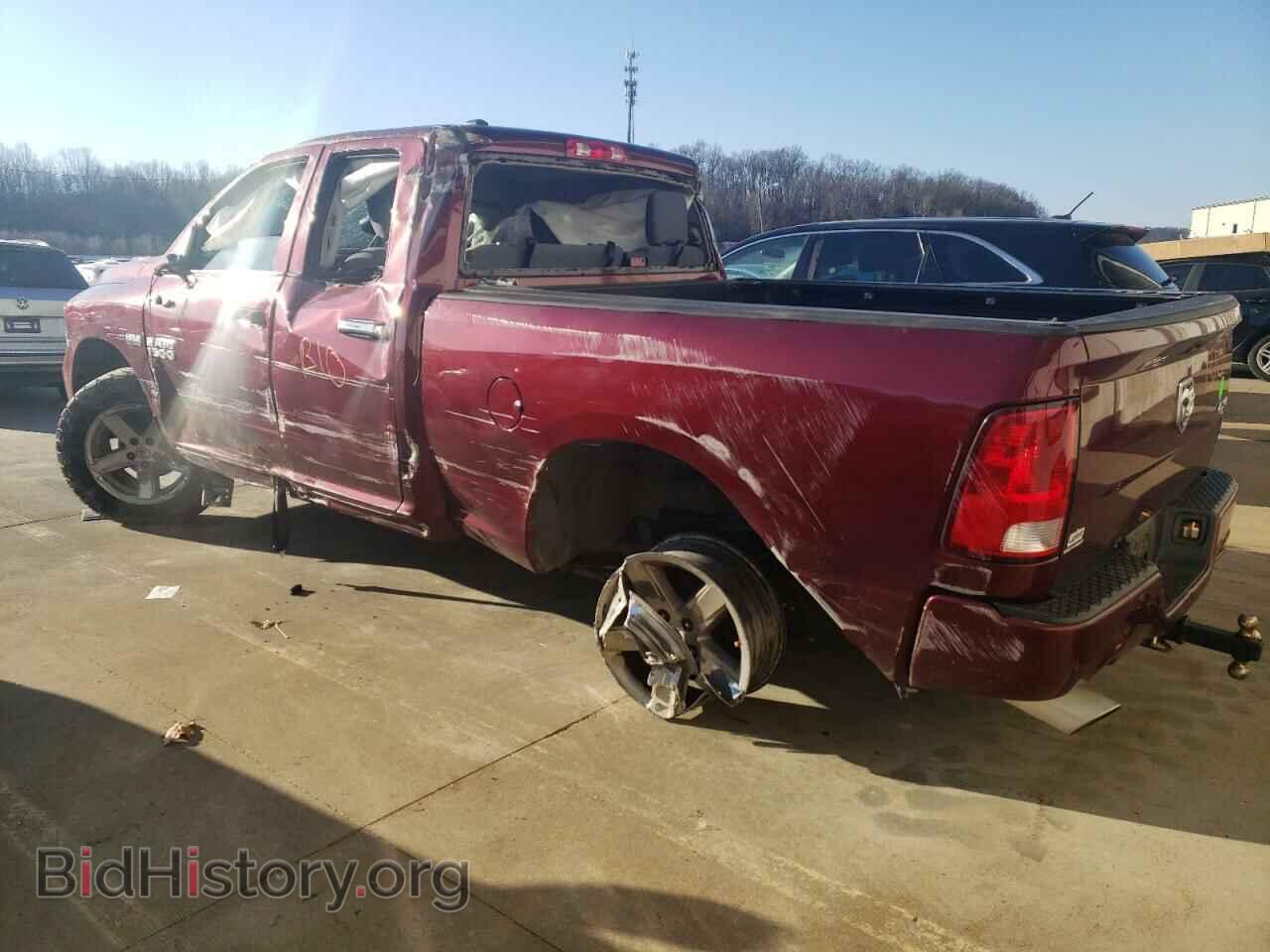 2016 RAM 1500 - VIN: 1C6RR7FT6GS205755 - Фото 2