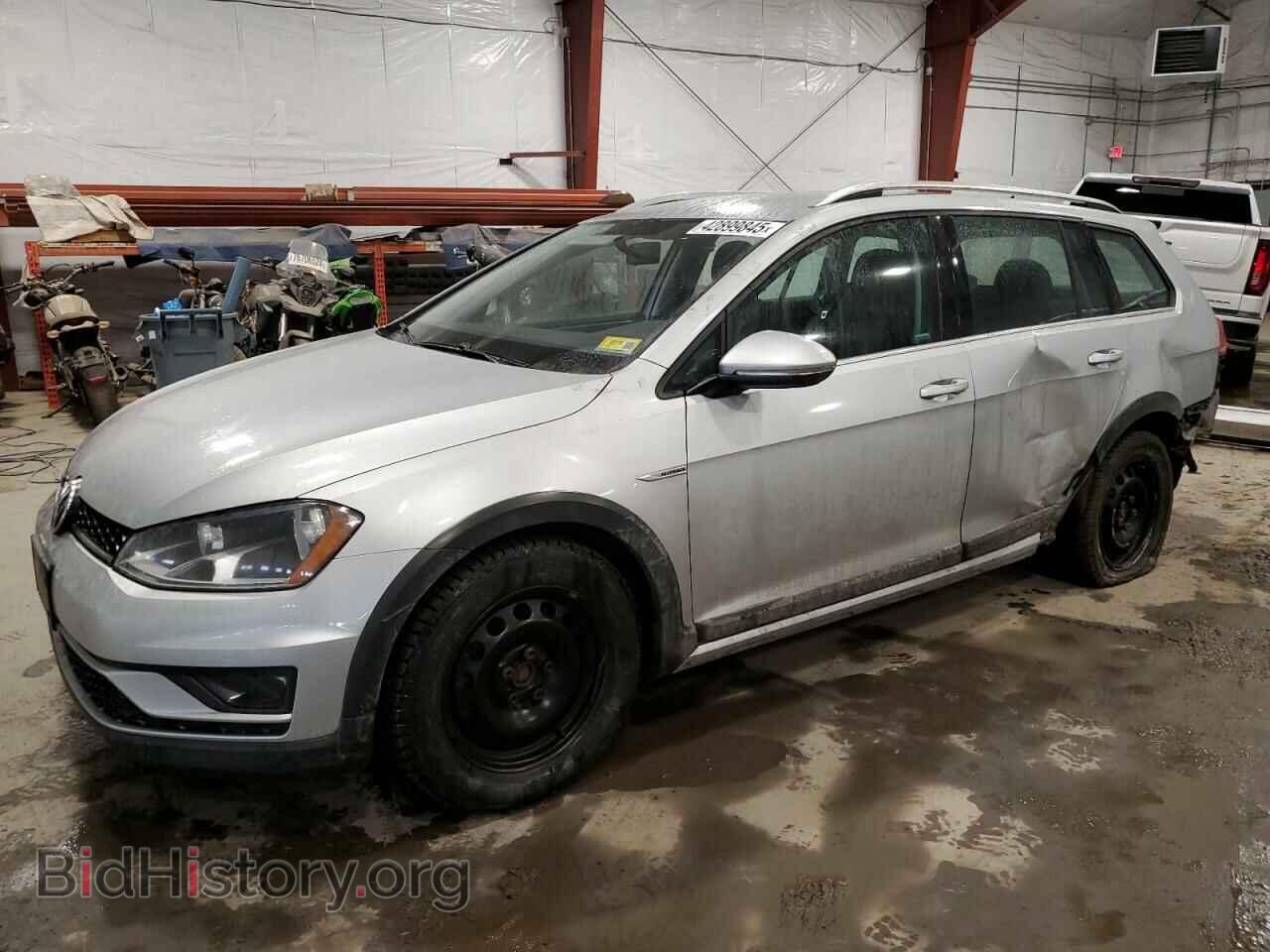 Photo 3VWH17AUXHM516186 - VOLKSWAGEN GOLF 2017