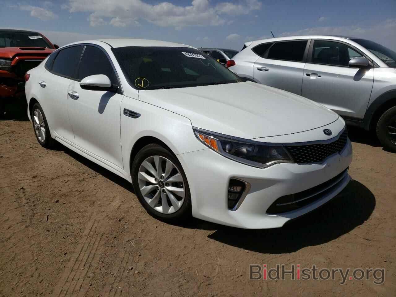 Фотография 5XXGT4L3XJG237808 - KIA OPTIMA 2018