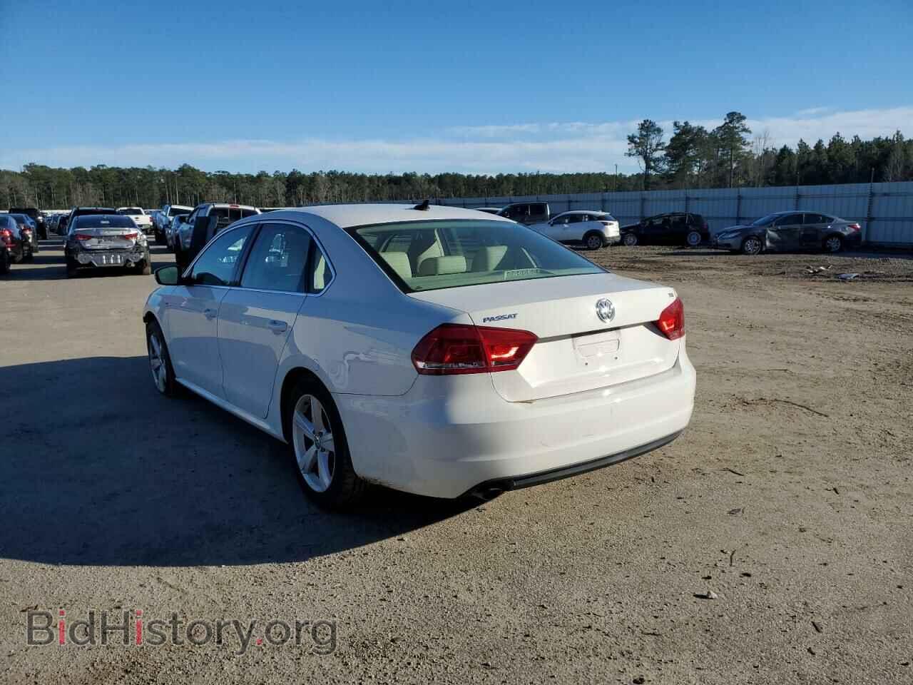 2015 VOLKSWAGEN PASSAT - VIN: 1VWAS7A30FC115072 - Фото 2