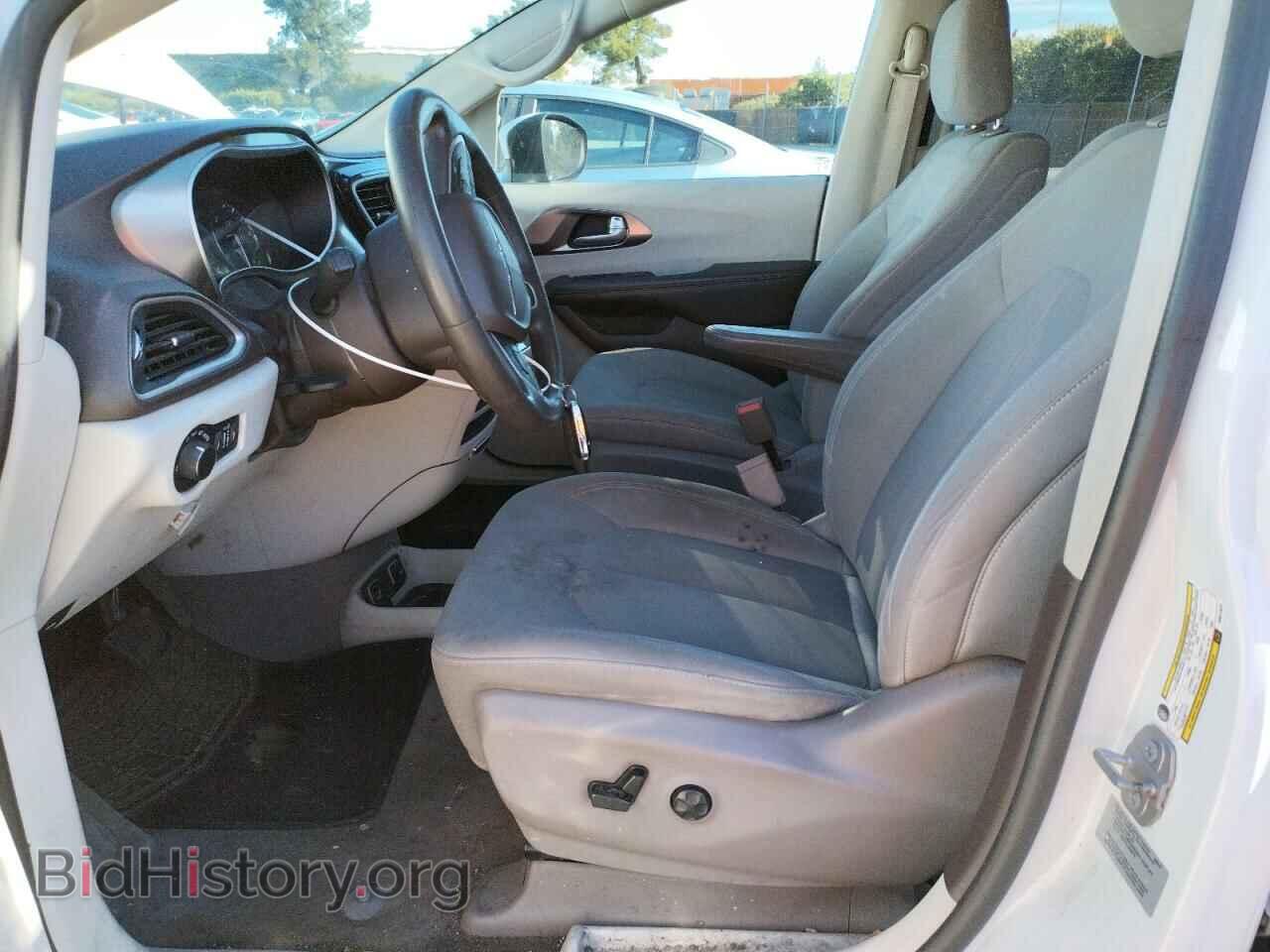 2017 CHRYSLER PACIFICA - VIN: 2C4RC1DG9HR517813 - Фото 7