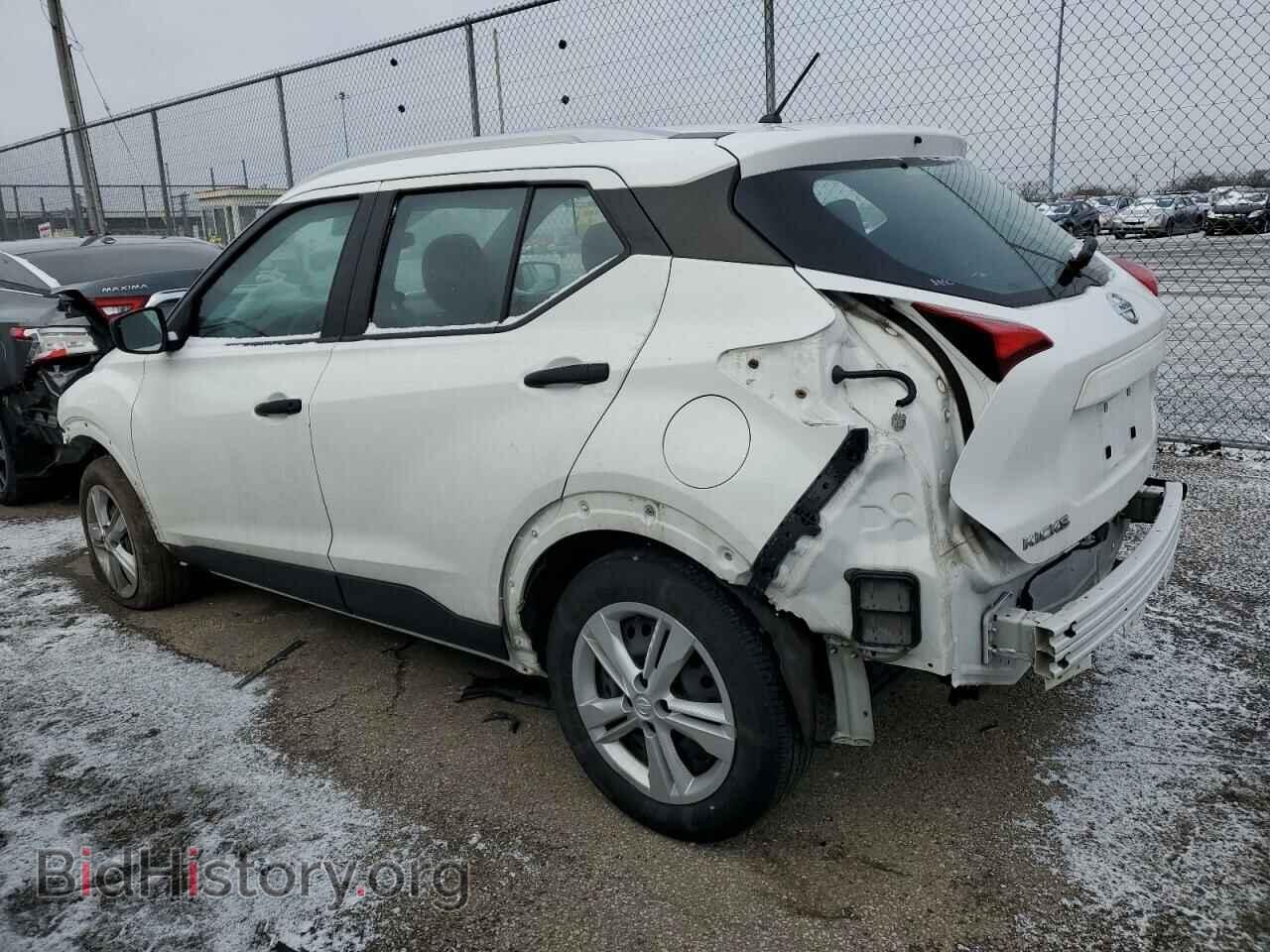 2019 NISSAN KICKS - VIN: 3N1CP5CU3KL564268 - Фото 2