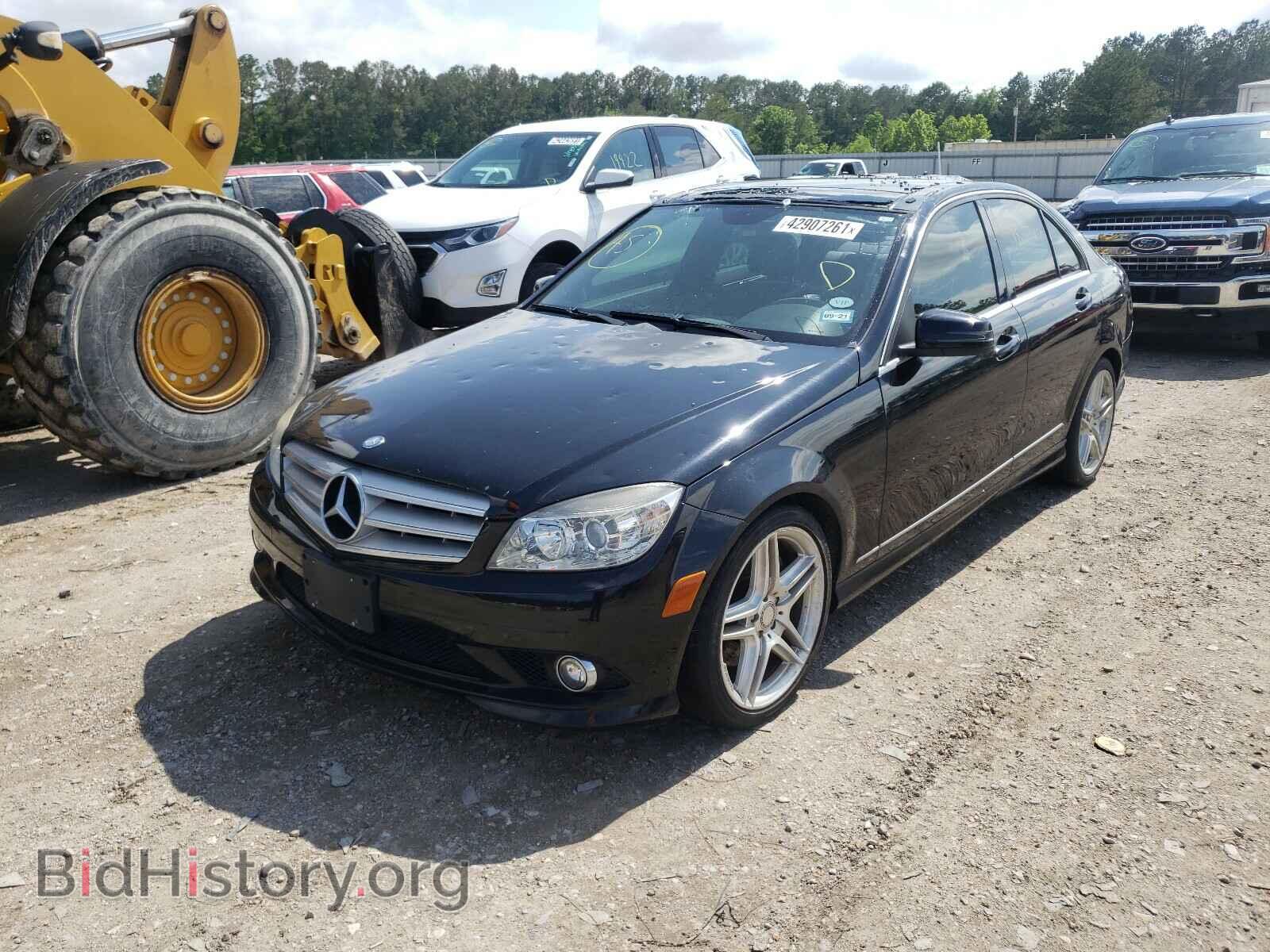 2010 MERCEDES-BENZ C-CLASS - VIN: WDDGF5GB5AR093473 - Фото 2