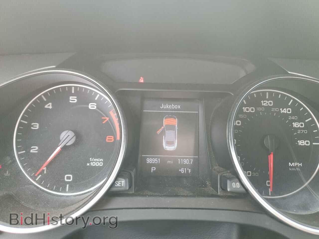 2011 AUDI A5 - VIN: WAULFAFH5BN001050 - Photo 9