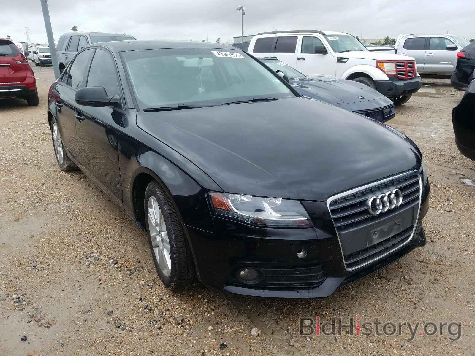 Фотография WAUAFAFL4BN041924 - AUDI A4 2011