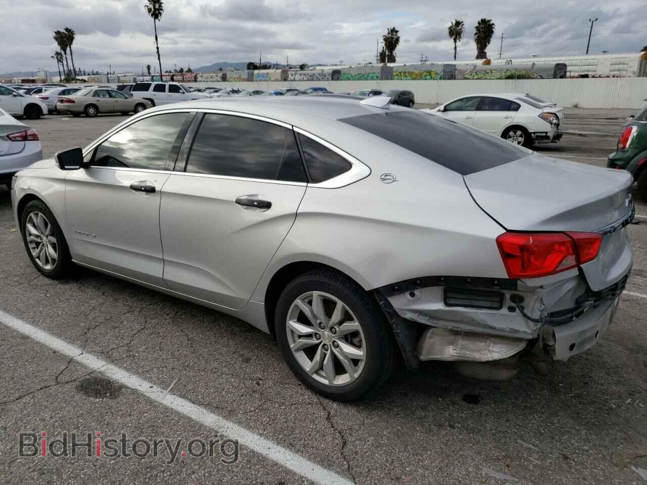 2018 CHEVROLET IMPALA - VIN: 1G1105SA7JU101157 - Фото 2