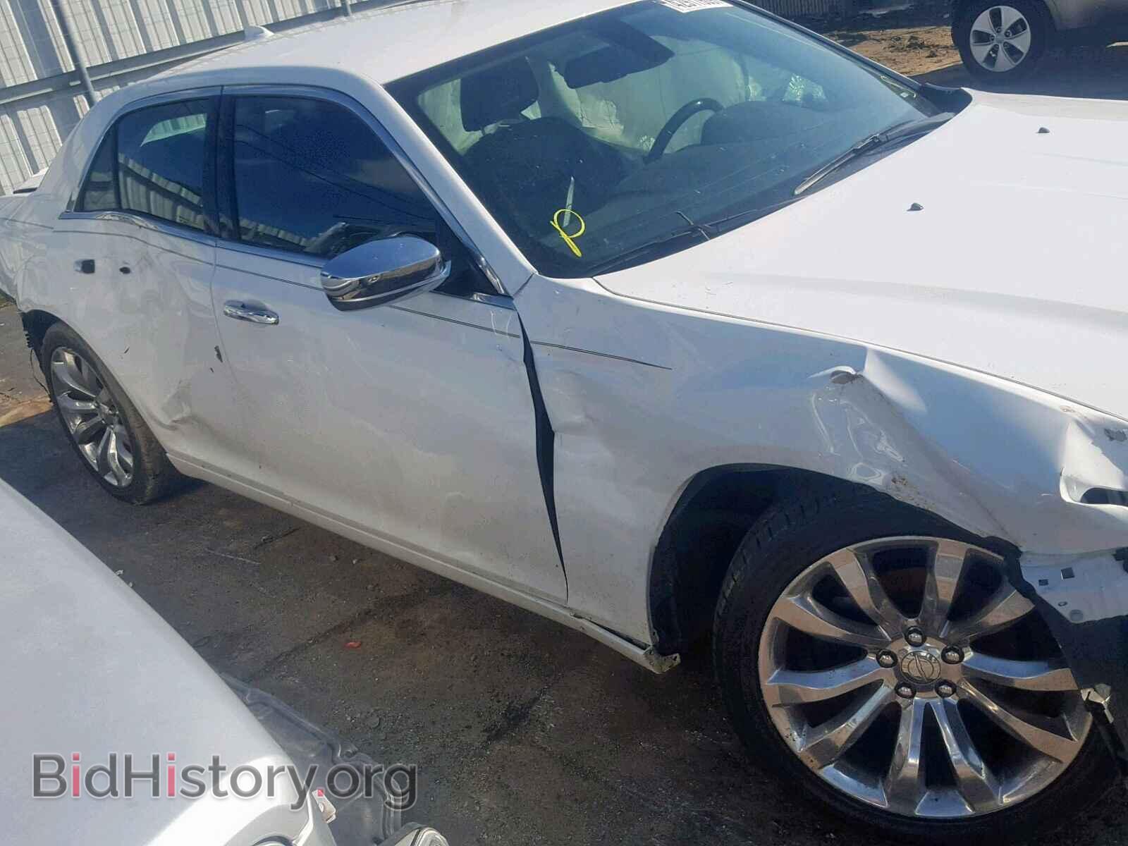 2018 CHRYSLER 300 - VIN: 2C3CCAEG6JH148672 - Фото 10