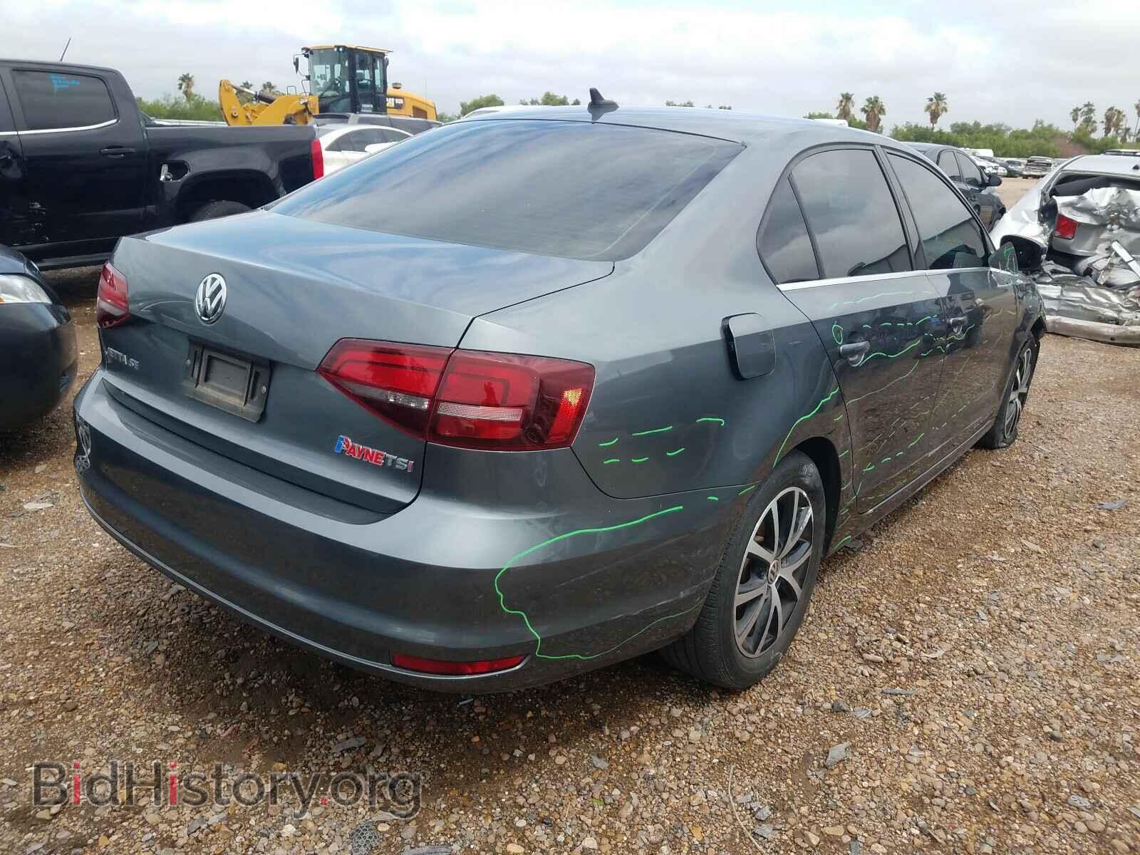 2017 VOLKSWAGEN JETTA - VIN: 3VWDB7AJ5HM336860 - Фото 4
