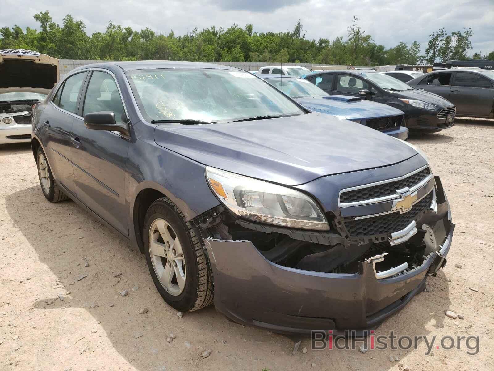 Photo 1G11B5SA8DF151911 - CHEVROLET MALIBU 2013