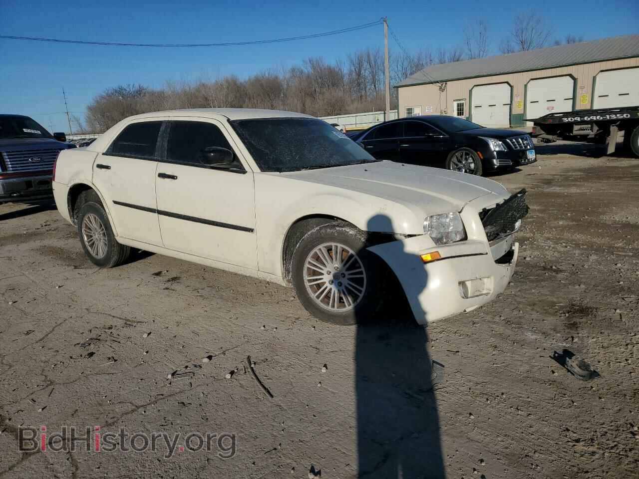 2010 CHRYSLER 300 - VIN: 2C3CA5CV7AH288907 - Фото 4