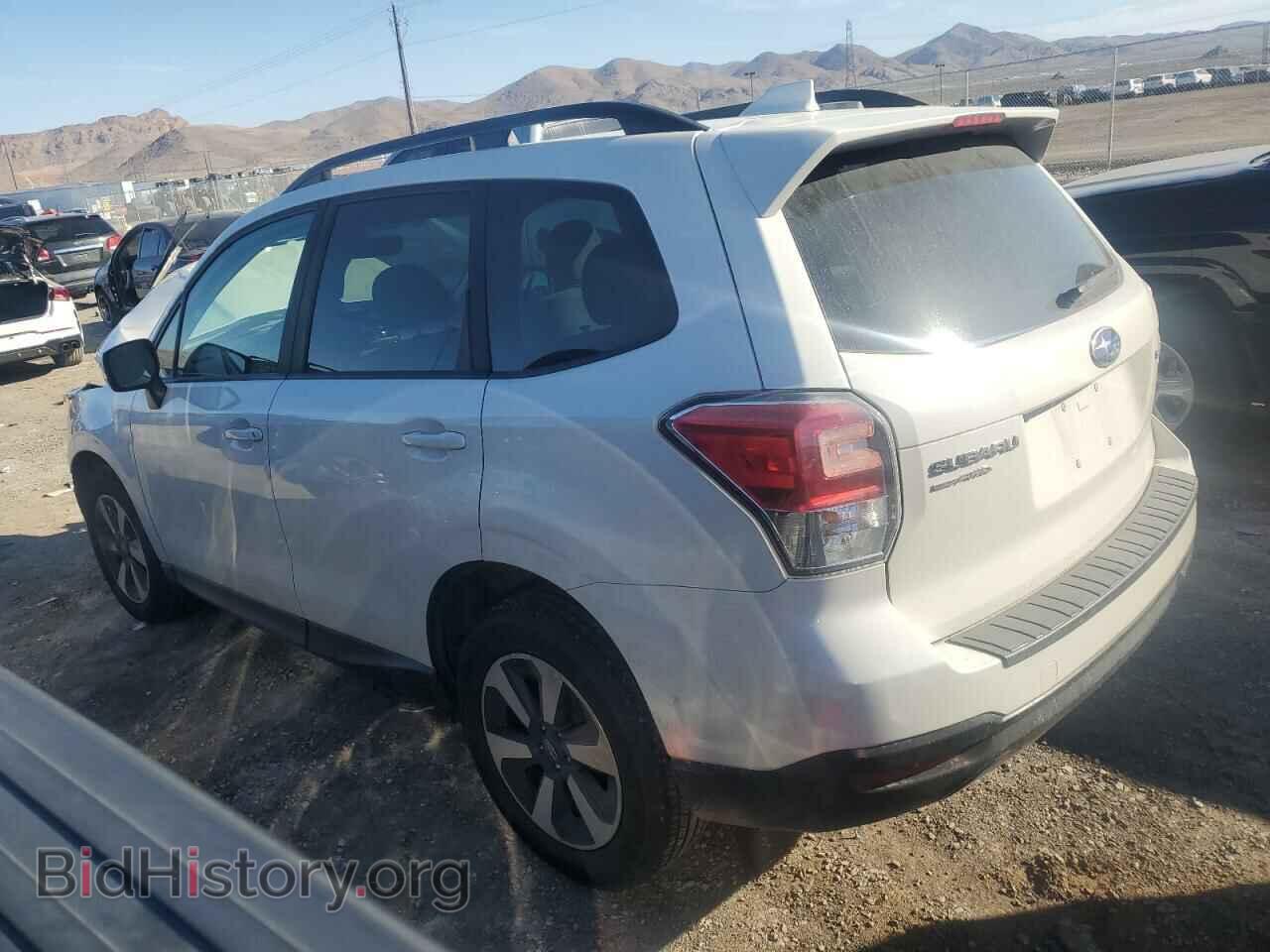 2017 SUBARU FORESTER - VIN: JF2SJAEC7HH487727 - Фото 2