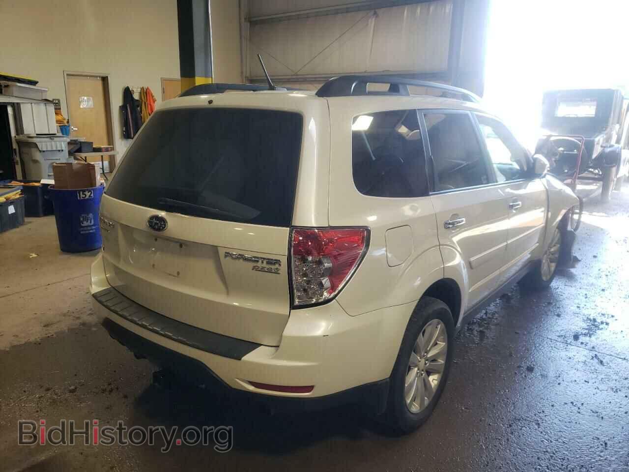 2011 SUBARU FORESTER - VIN: JF2SHAEC2BH750807 - Фото 4
