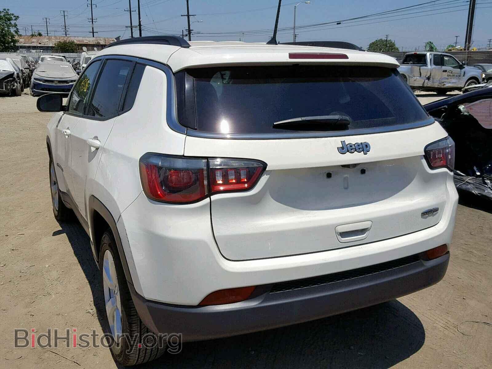 2018 JEEP COMPASS LA - VIN: 3C4NJCBB6JT374670 - Фото 3