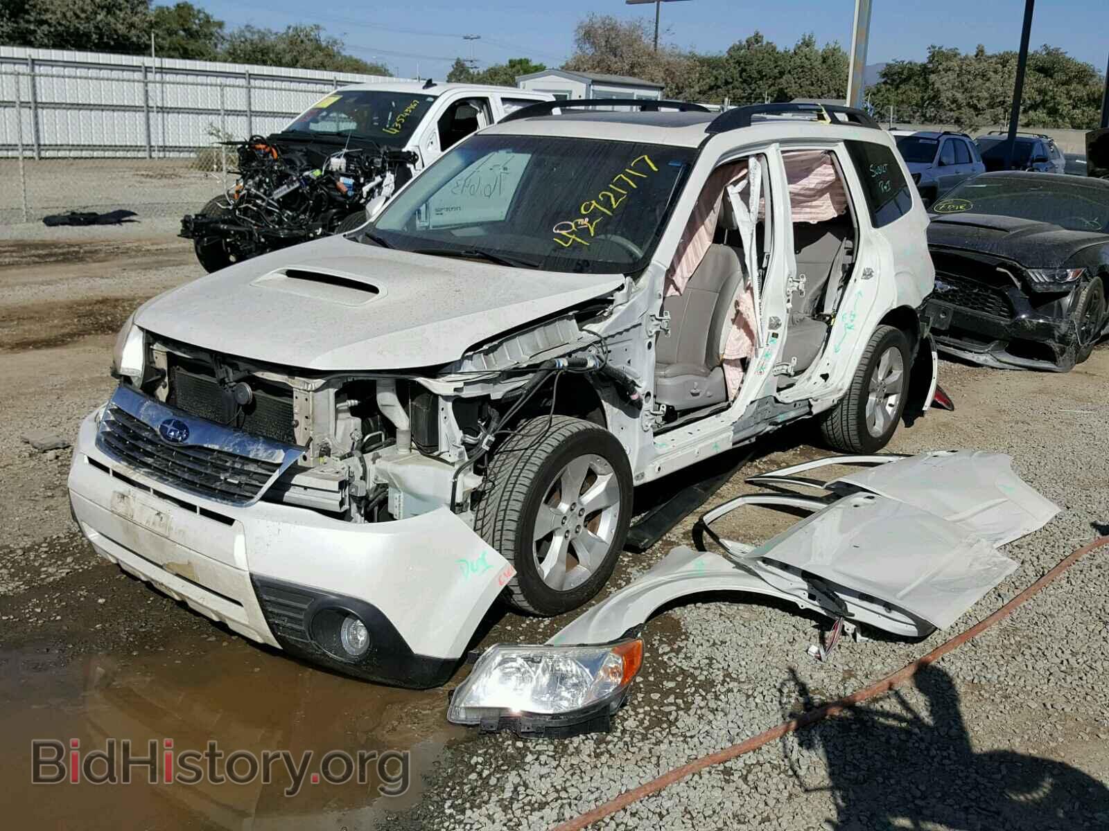 2010 SUBARU FORESTER - VIN: JF2SH6FC2AH767410 - Фото 2