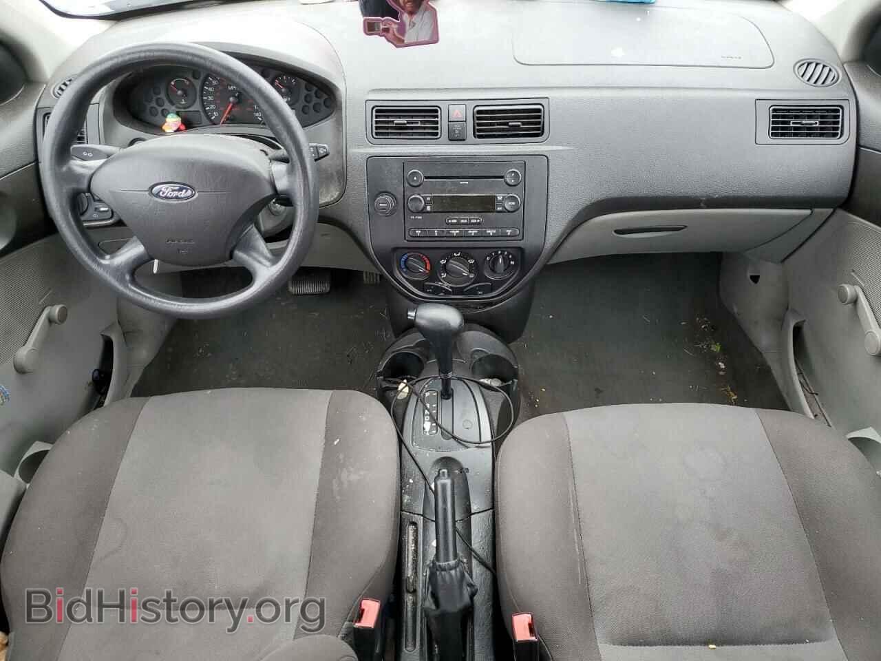 2006 FORD FOCUS - VIN: 1FAFP34N16W176984 - Фото 8