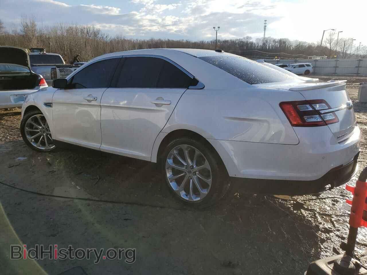 2015 FORD TAURUS - VIN: 1FAHP2F8XFG209341 - Фото 2