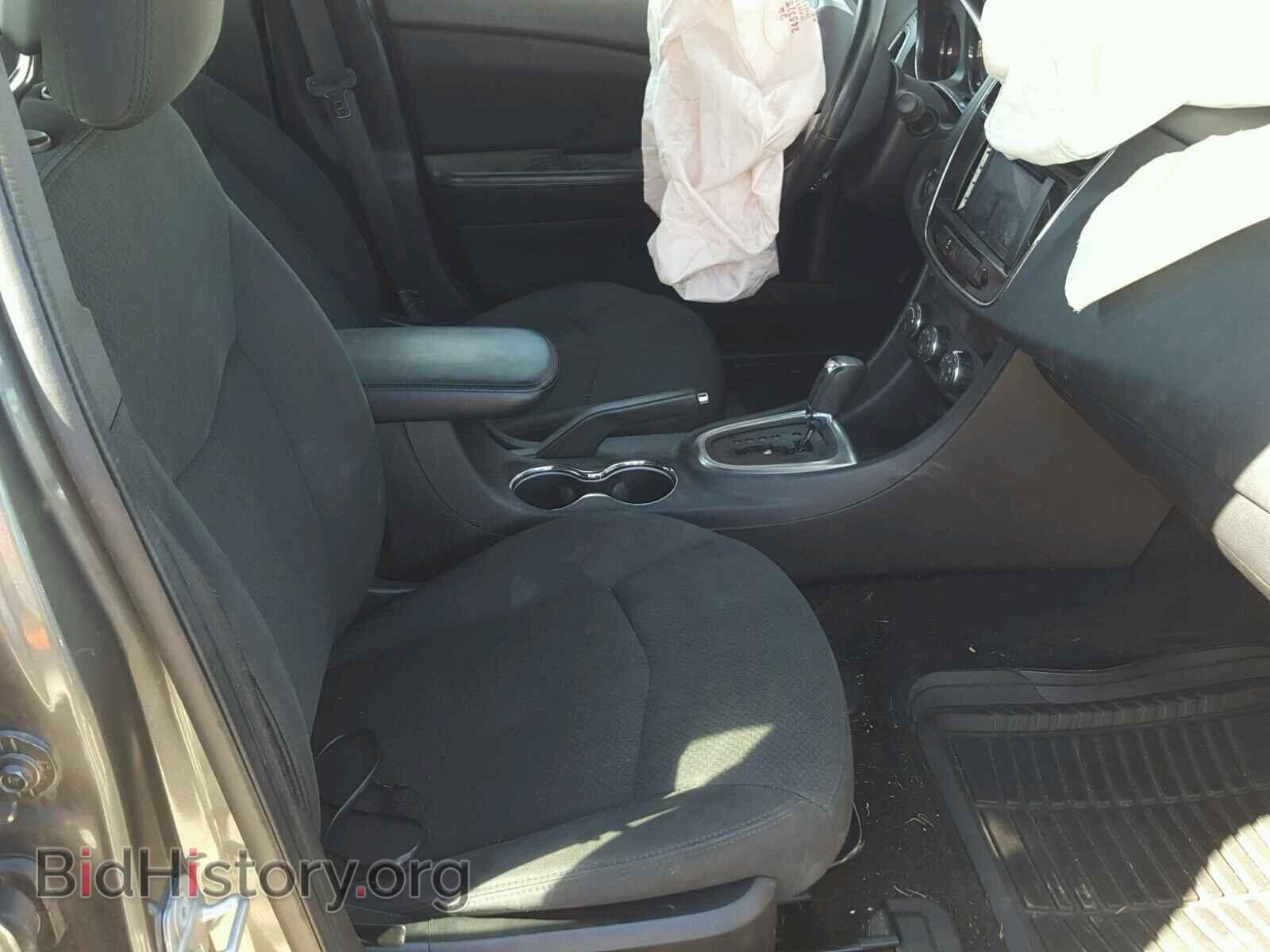 2012 CHRYSLER 200 - VIN: 1C3CCBBB0CN176864 - Фото 5