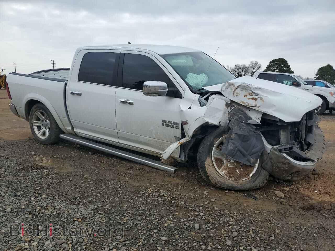 2018 RAM 1500 - VIN: 1C6RR7LT3JS242645 - Фото 4