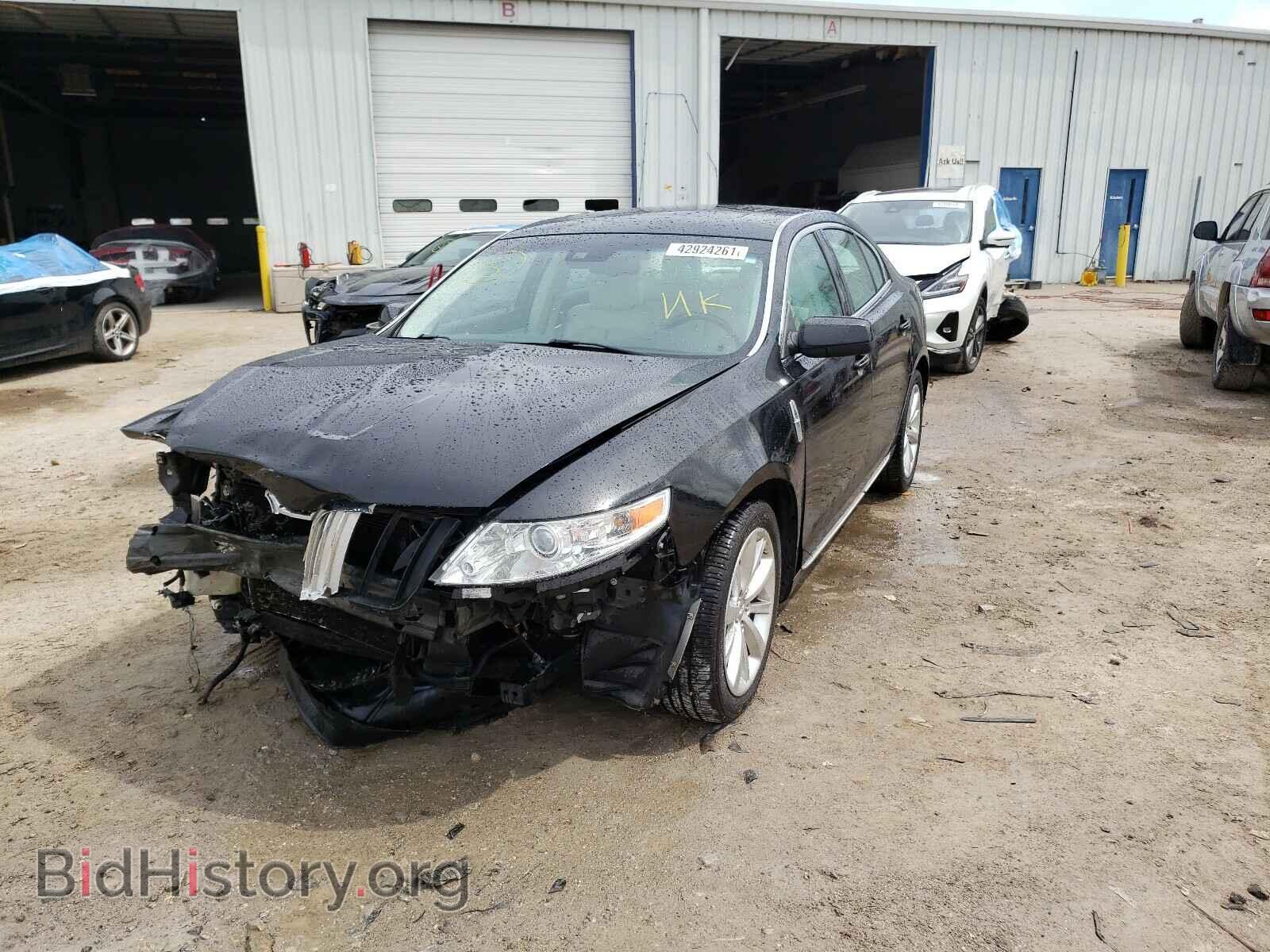 2009 LINCOLN MKS - VIN: 1LNHM93R79G603954 - Фото 2