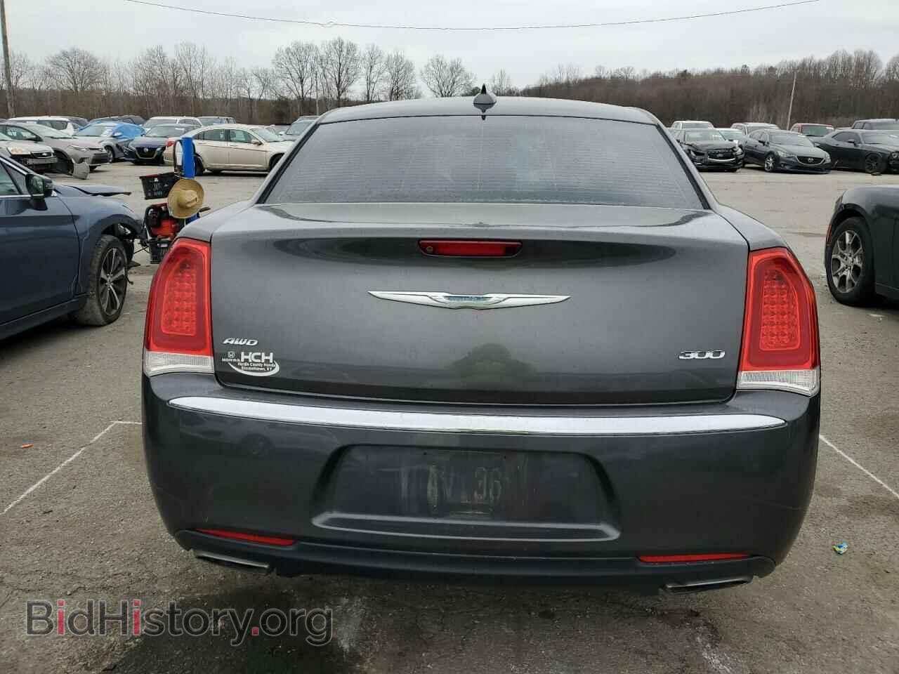 2016 CHRYSLER 300 - VIN: 2C3CCARG3GH161852 - Фото 6