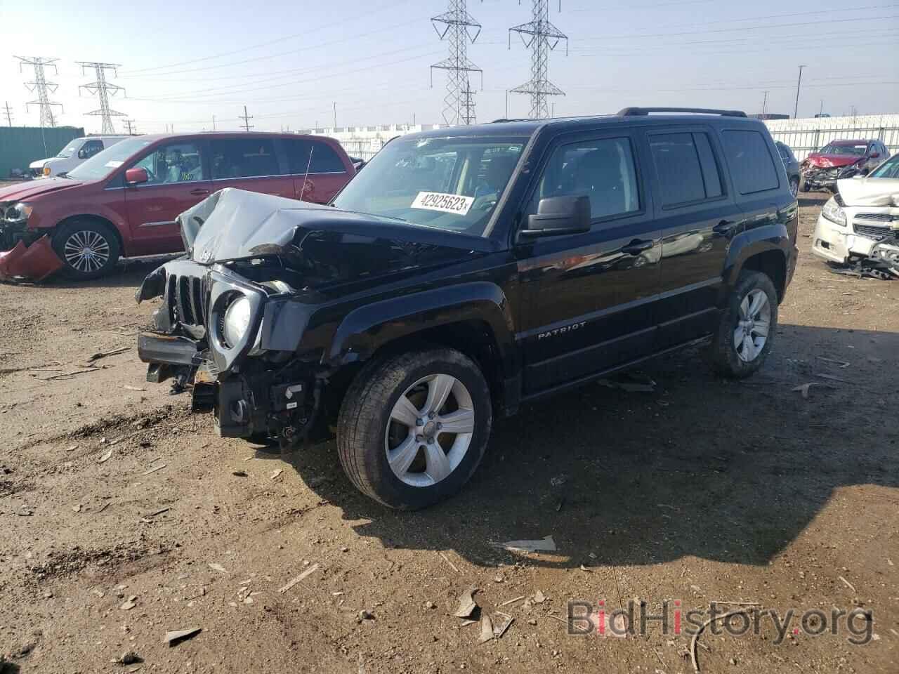 Photo 1C4NJPFB9HD184122 - JEEP PATRIOT 2017