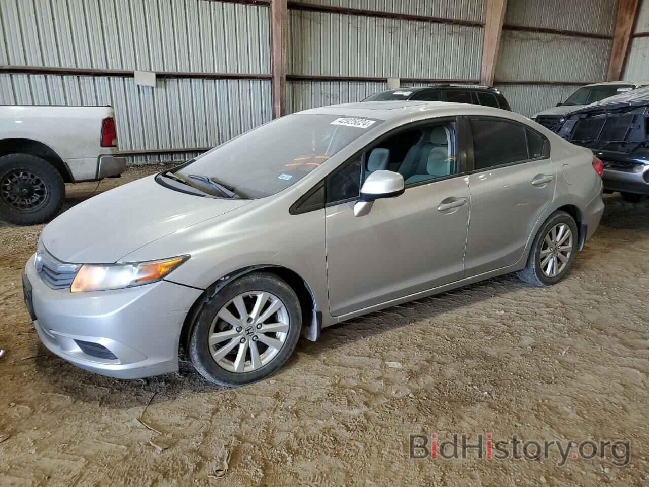 Photo 2HGFB2F8XCH329500 - HONDA CIVIC 2012