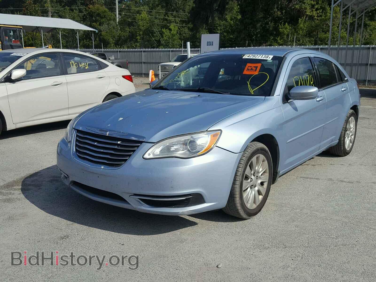 2012 CHRYSLER 200 - VIN: 1C3CCBAB9CN225691 - Фото 2