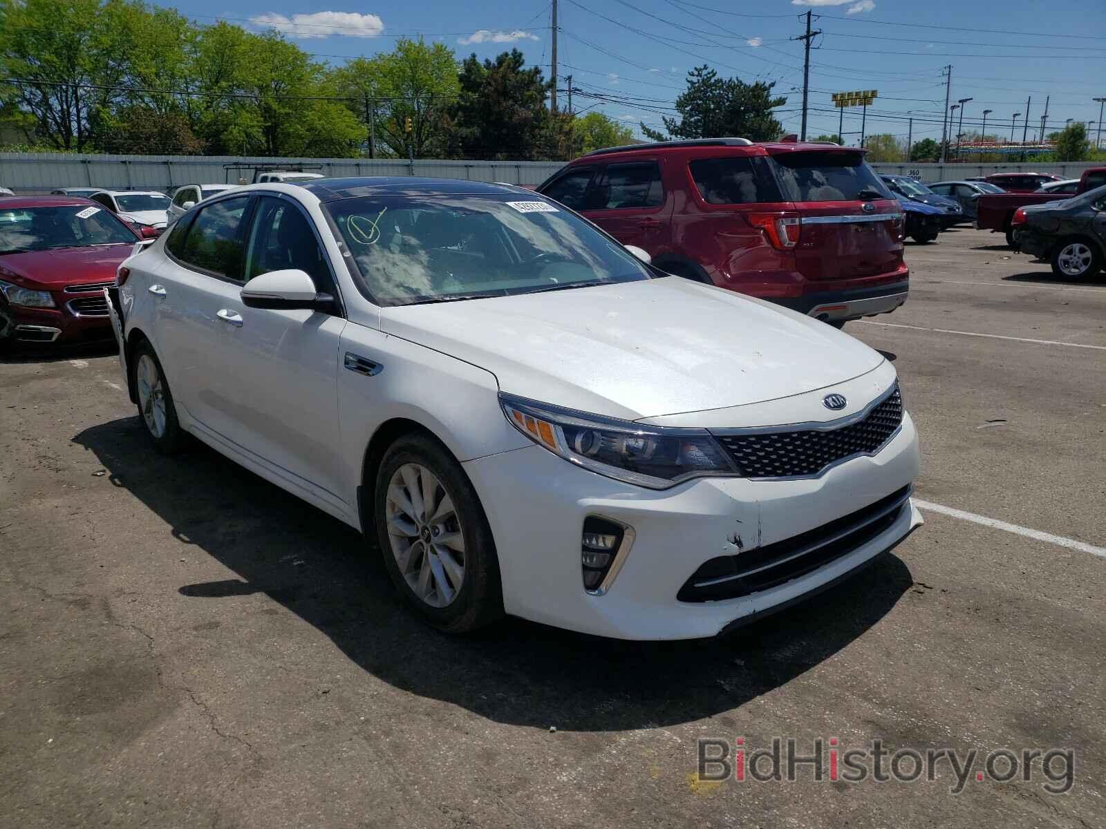 Photo 5XXGT4L30JG241527 - KIA OPTIMA 2018