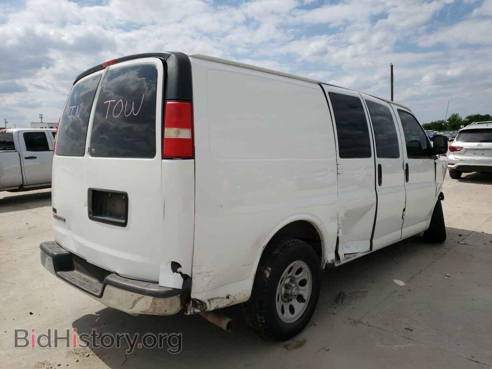 2009 CHEVROLET EXPRESS - VIN: 1GCFG15X691134018 - Фото 4