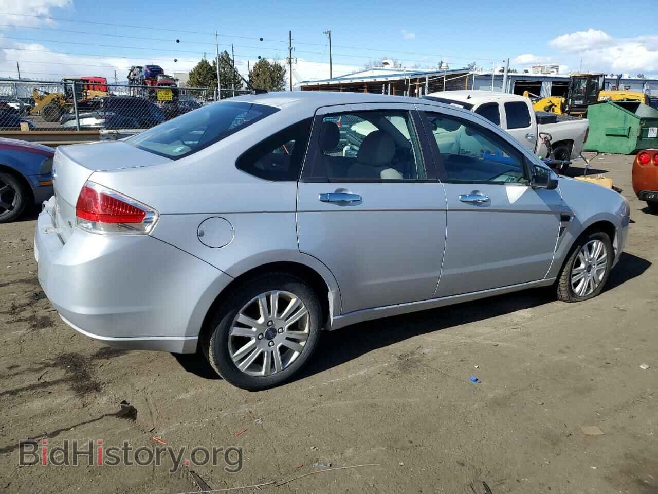 2008 FORD FOCUS - VIN: 1FAHP35N48W151281 - Фото 3