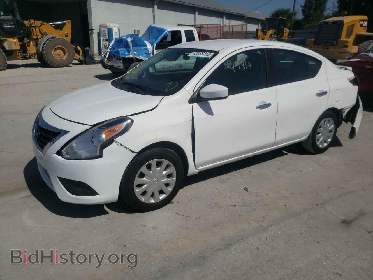 2017 NISSAN VERSA - VIN: 3N1CN7AP3HL815166 - Фото 2