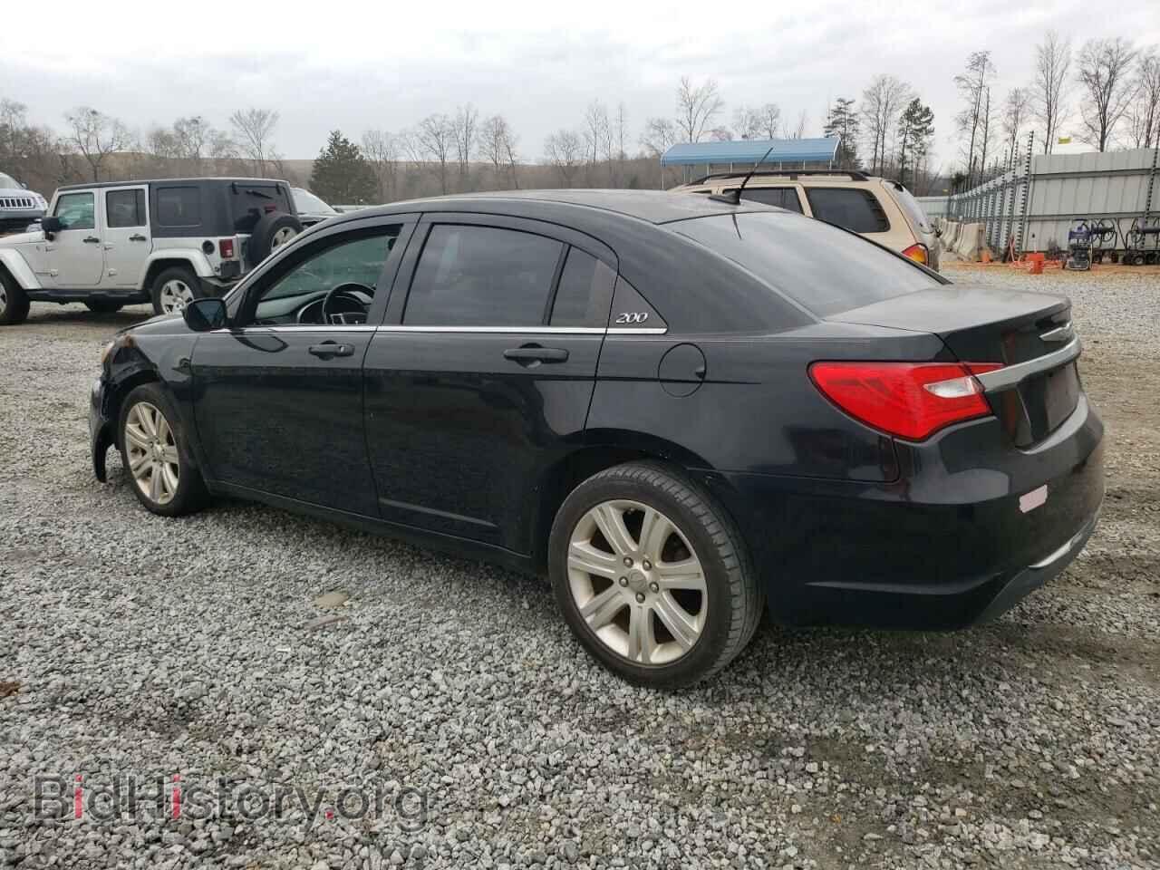 2013 CHRYSLER 200 - VIN: 1C3CCBBB9DN545500 - Фото 2