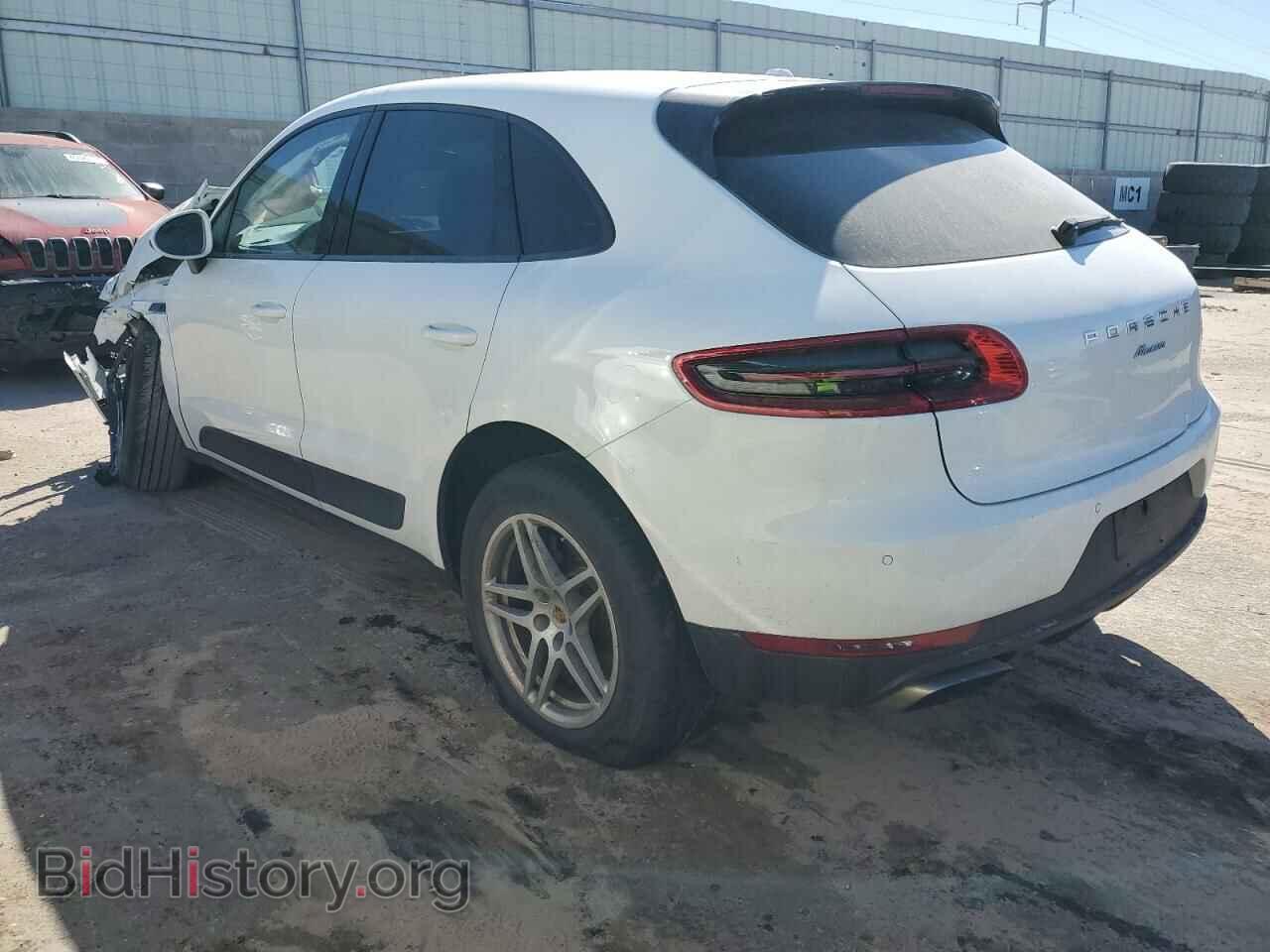 2018 PORSCHE MACAN - VIN: WP1AA2A50JLB01643 - Photo 2