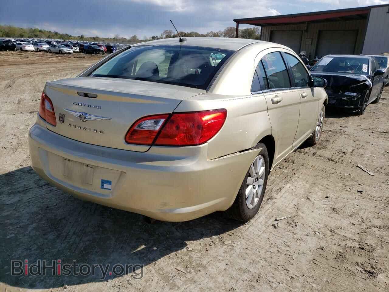 2010 CHRYSLER SEBRING - VIN: 1C3CC4FB2AN139981 - Фото 4
