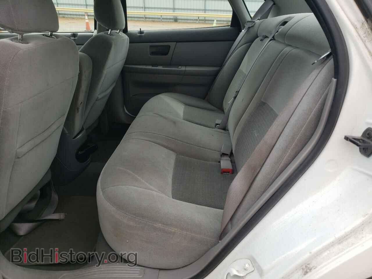 2007 FORD TAURUS - VIN: 1FAFP53U17A211641 - Фото 6