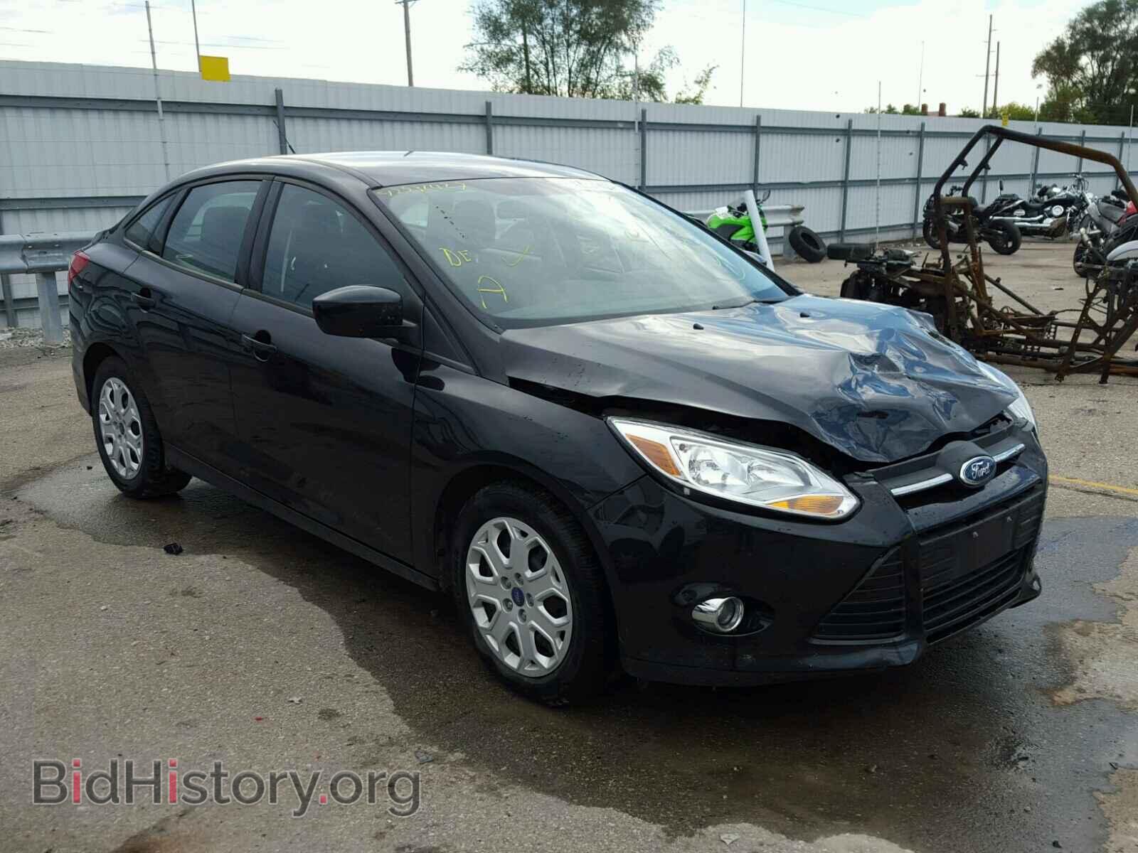 Photo 1FAHP3F25CL330041 - FORD FOCUS 2012